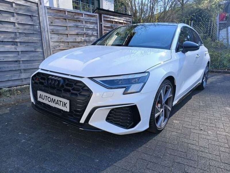Sonderlackierung ibisweiß Gebraucht 2023 Audi S3 Limousine | 38.990 € (Superpreis) - Bild 1/4