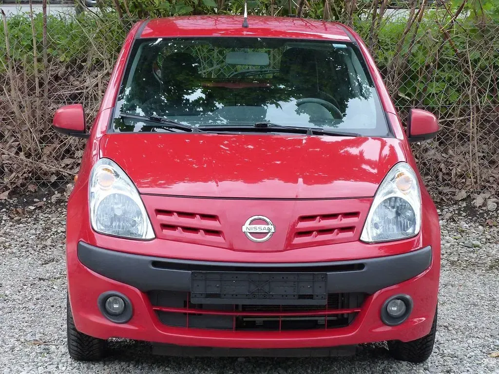 Gebraucht Nissan Pixo Acenta 68 PS (50 kW) 2010 Rot Kleinwagen