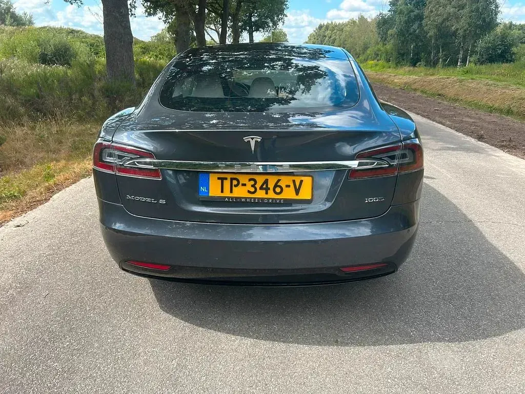Gebraucht Tesla Model S 306 kW (417 PS) 2018 Grau Kleinwagen