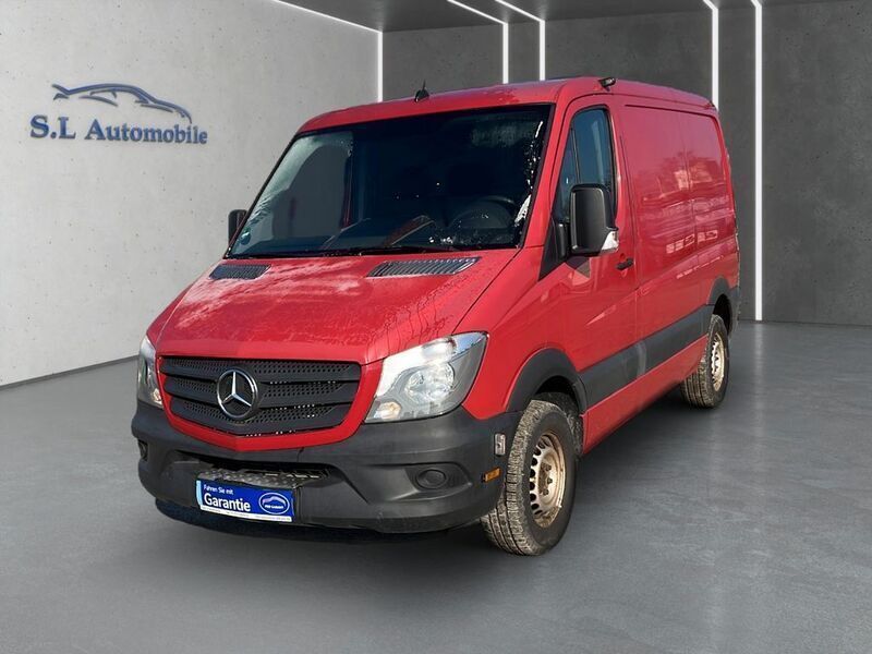 Gebraucht Mercedes Sprinter 114 PS (83 kW) 2017 Rot Van