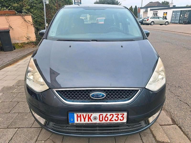Second-hand Ford Galaxy 145 CP (106 kW) 2010 Gri Monovolum