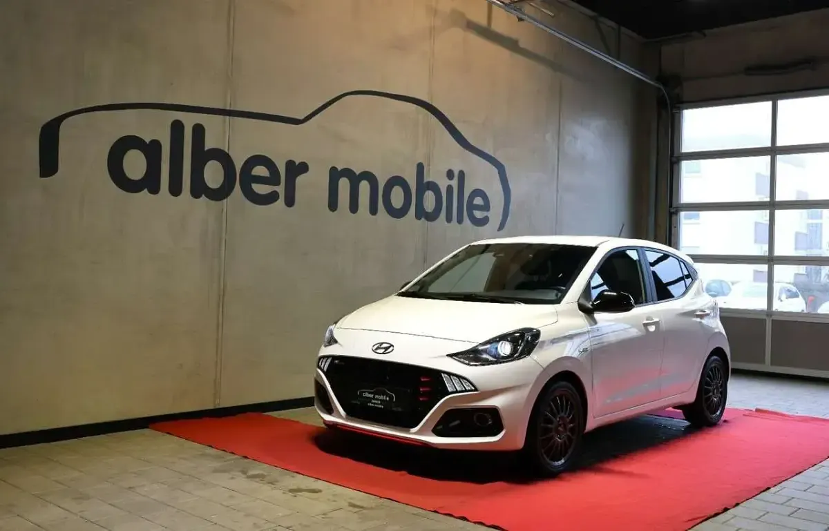Gebraucht Hyundai i10 N Line 101 PS (74 kW) 2023 Weiß Kleinwagen