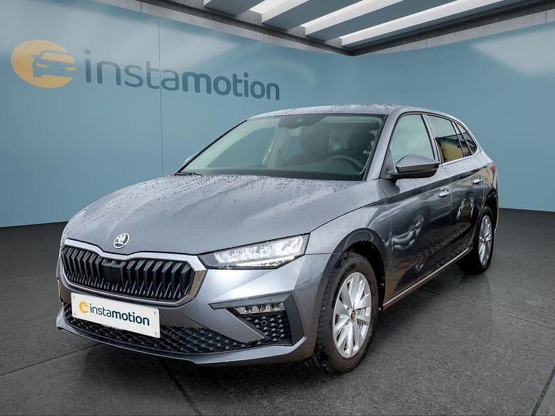 Grau Gebraucht 2024 Skoda Scala Kleinwagen | 24.649 € (Fairer Preis) - Bild 1/4