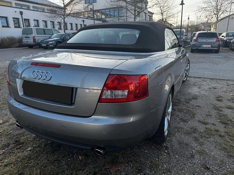 Gebraucht Audi A4 Cabriolet Comfort 163 PS (119 kW) 2004 Silber Cabrio
