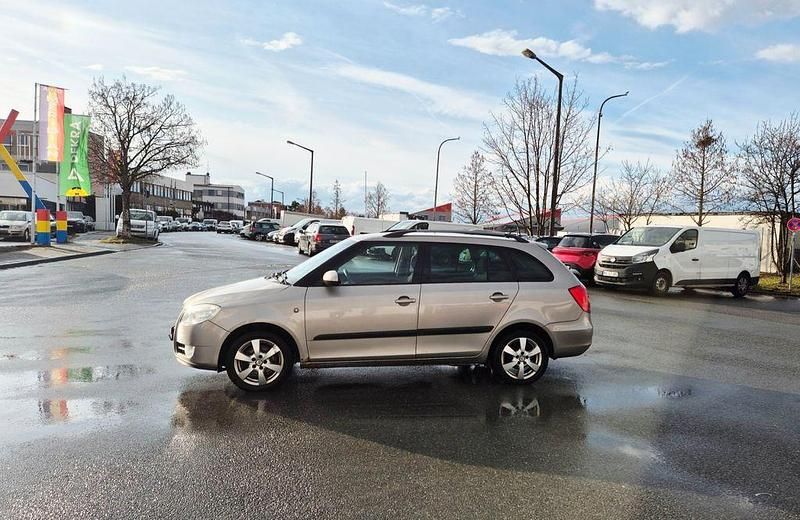 Gebraucht Skoda Fabia Elegance 105 PS (77 kW) 2008 Beige Kombi