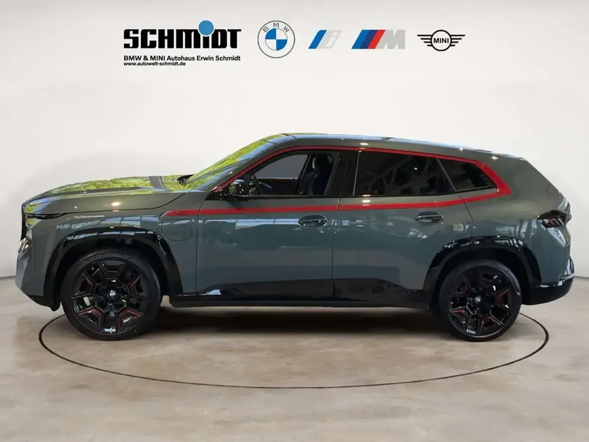 Gebraucht BMW XM 748 PS (550 kW) 2025 Cape york green metallic SUV