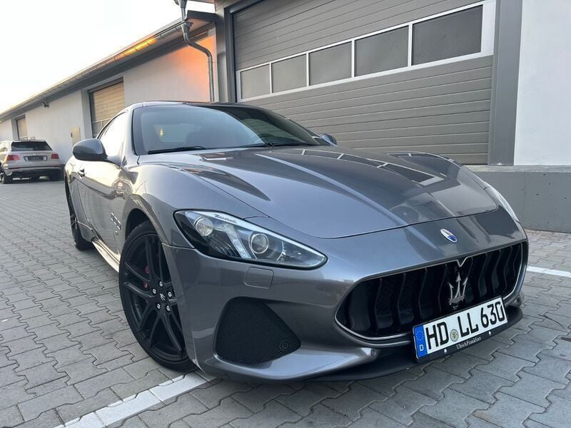 Grau Gebraucht 2018 Maserati Granturismo Coupé | 60.900 € - Bild 1/4