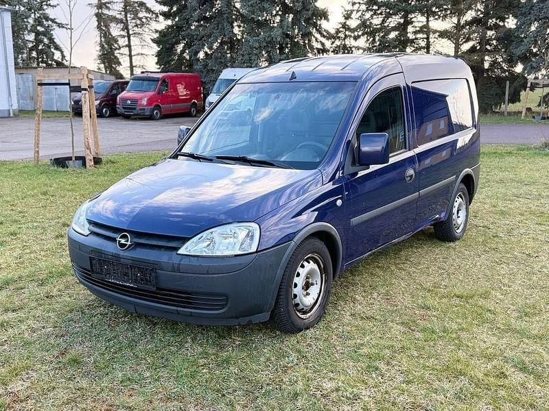 Gebraucht Opel Combo 75 PS (55 kW) 2010 Blau Van / Kleinbus