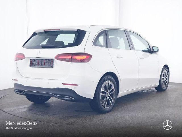 Weiß Gebraucht 2024 Mercedes B200 Advanced Van / Kleinbus | 30.990 € (Fairer Preis) - Bild 1/4