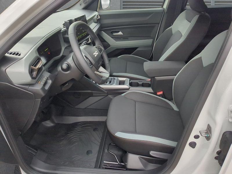 Neu Dacia Duster Extreme 141 PS (103 kW) 2025 Weiß