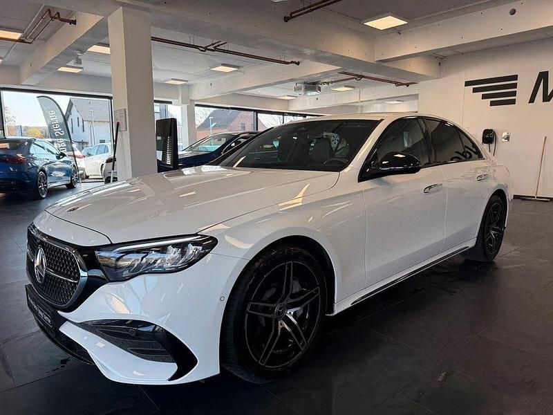 Gebraucht Mercedes E200 Advanced 228 PS (167 kW) 2023 Weiß Limousine