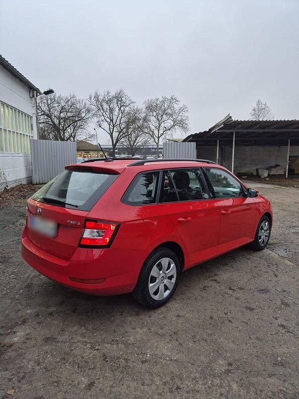 Gebraucht Skoda Fabia 75 PS (55 kW) 2019 Rot Kleinwagen