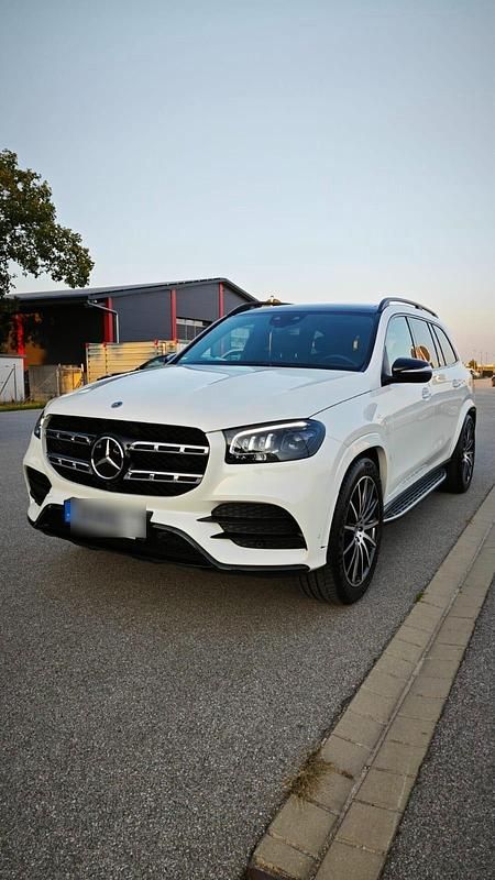 Weiß Gebraucht 2024 Mercedes GLS450 SUV | 89.500 € (Superpreis) - Bild 1/4