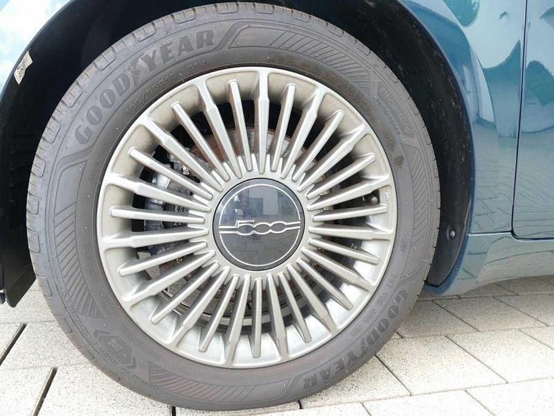 Gebraucht Fiat 500e Icon 86 kW (118 PS) 2021 Grün Kleinwagen