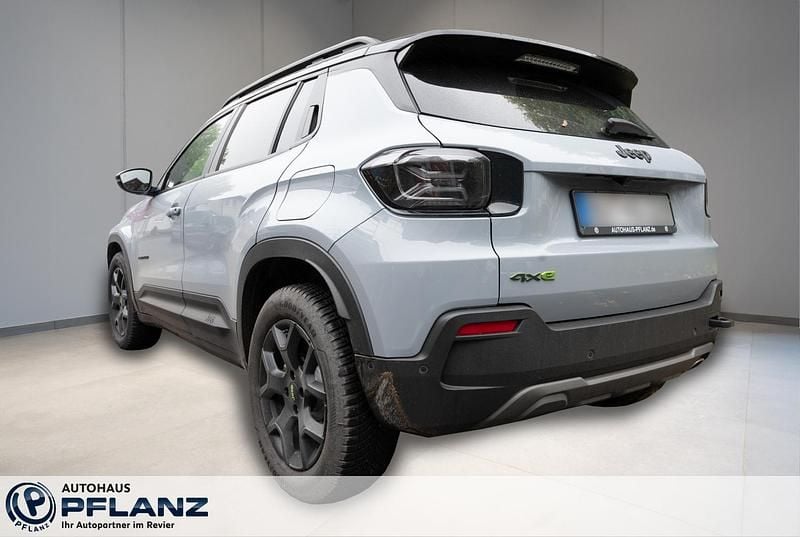Gebraucht Jeep Avenger Overland 145 PS (106 kW) 2025 Grau SUV