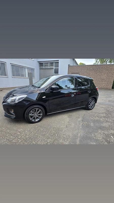 Schwarz Gebraucht 2021 Mitsubishi Space Star Kleinwagen | 12.500 € (Fairer Preis) - Bild 1/4
