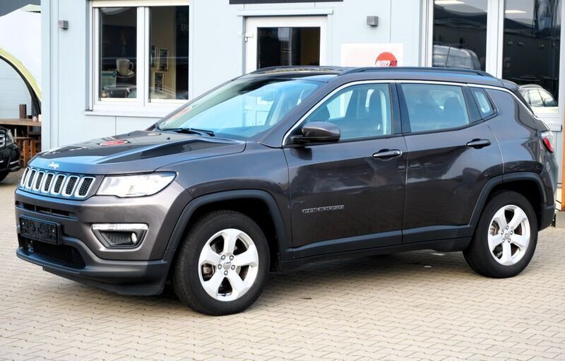 Gebraucht Jeep Compass Longitude 140 PS (102 kW) 2019 Grau SUV
