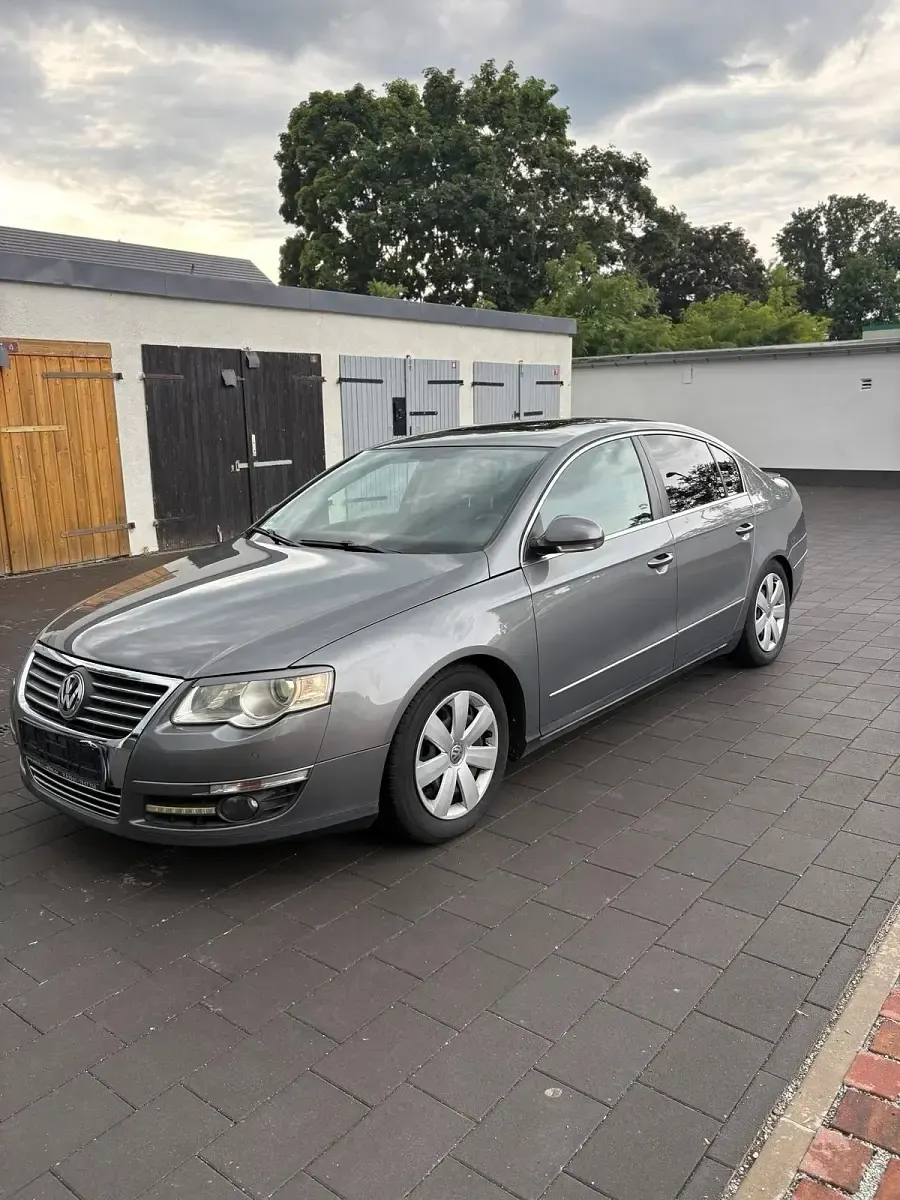Gebraucht VW Passat Highline 150 PS (110 kW) 2007 Grau Limousine
