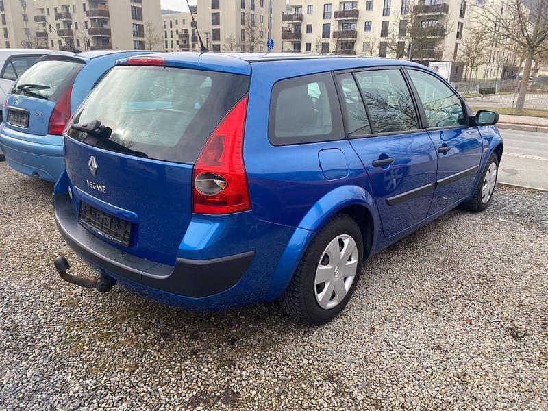 Gebraucht Renault Mégane GrandTour 98 PS (72 kW) 2006 Blau Kombi
