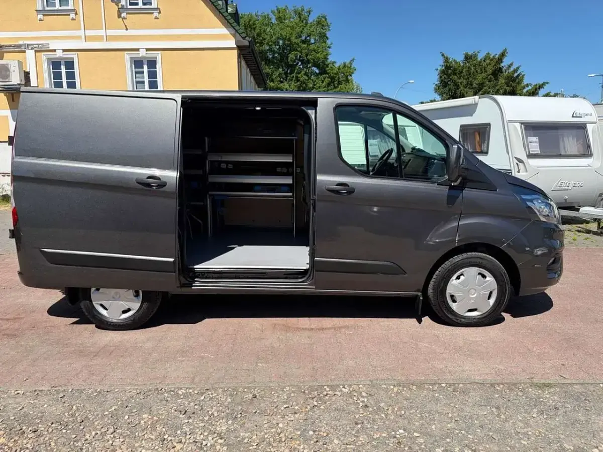 Gebraucht Ford Transit Custom Trend 105 PS (77 kW) 2021 Magnetic Van / Kleinbus