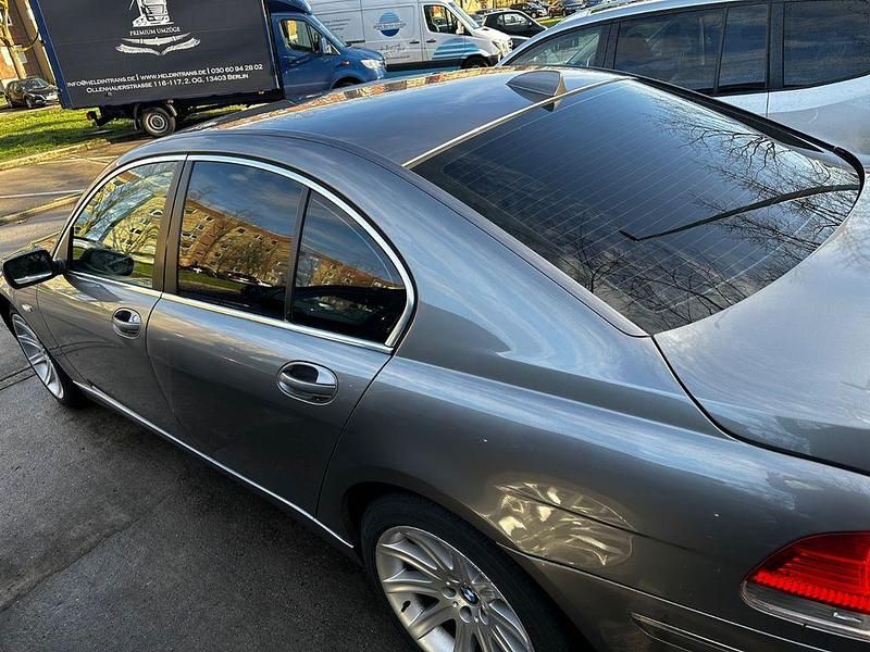 Gebraucht BMW 730 231 PS (169 kW) 2006 Grau Limousine