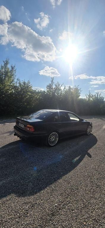 Gebraucht BMW 530 231 PS (169 kW) 2000 Schwarz Limousine