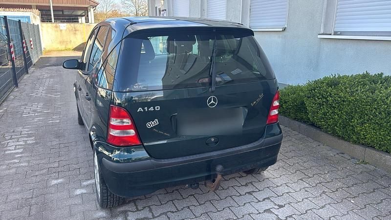 Gebraucht Mercedes A140 81 PS (59 kW) 2002 Grün Kleinwagen