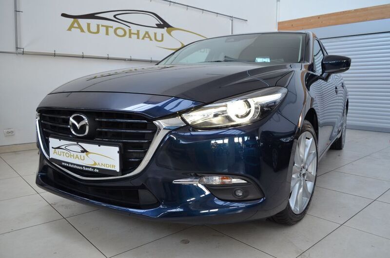 Blau Gebraucht 2017 Mazda 3 Go Limousine | 12.990 € (Guter Preis) - Bild 1/4