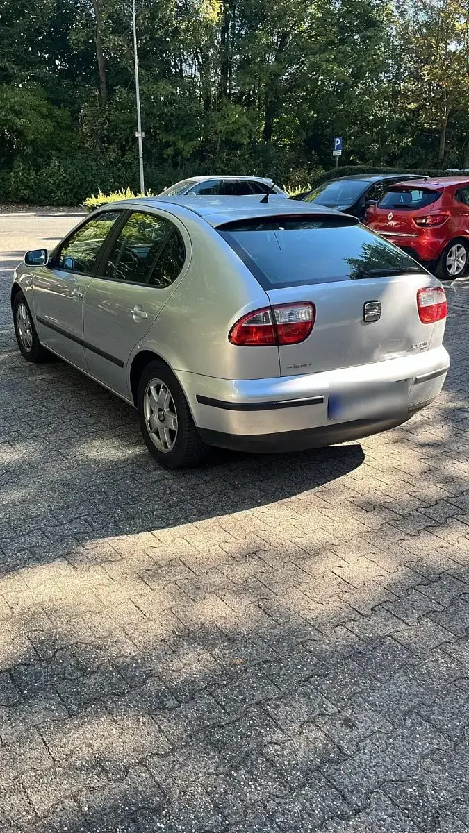 Gebraucht Seat Leon 110 PS (80 kW) 2001 Silber Kleinwagen
