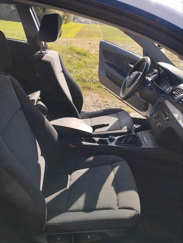 Gebraucht BMW 116 122 PS (89 kW) 2012 Weiß Kleinwagen