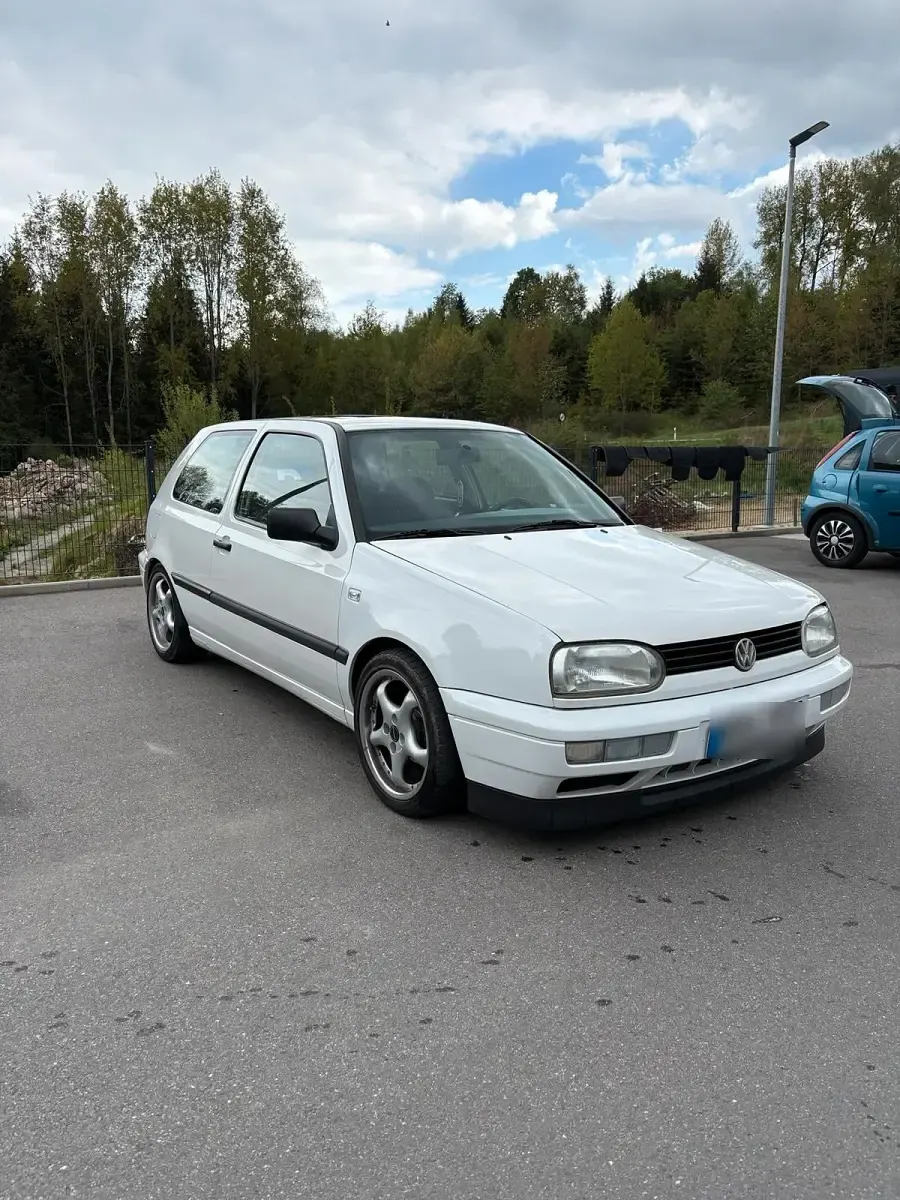 Gebraucht VW Golf III 75 PS (55 kW) 1995 Kleinwagen