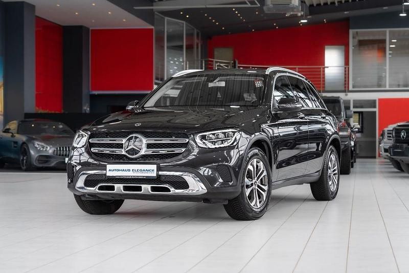 Andere Gebraucht 2020 Mercedes GLC200 Business SUV | 31.980 € (Guter Preis) - Bild 1/4