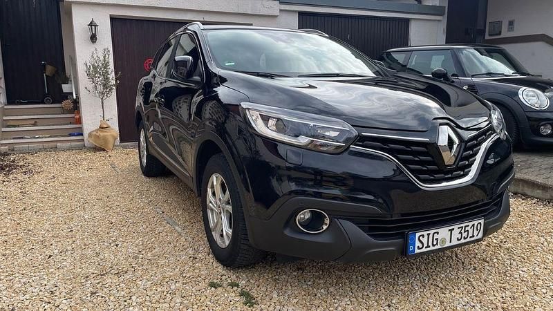 Gebraucht Renault Kadjar LIMITED 131 PS (96 kW) 2018 Schwarz SUV
