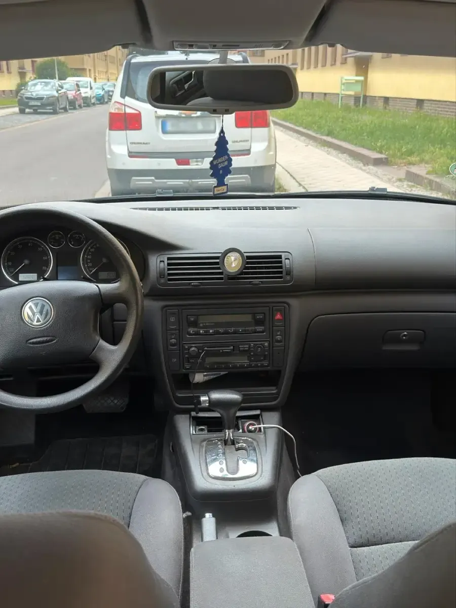 Gebraucht VW Passat 150 PS (110 kW) 2004 Blau Limousine