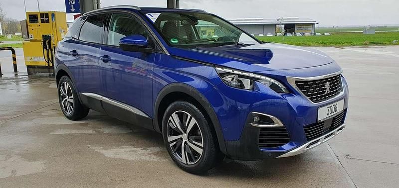 Blau Gebraucht 2018 Peugeot 3008 Allure SUV | 17.990 € (Etwas zu teuer) - Bild 1/4