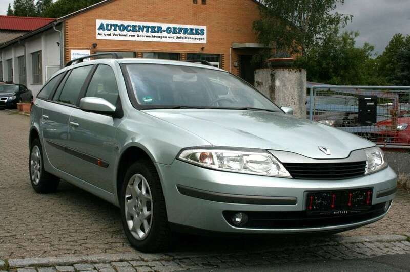 Grau Gebraucht 2005 Renault Laguna II Kombi | 3.450 € (Teuer) - Bild 1/4