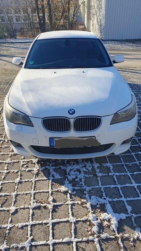 Gebraucht BMW 530 235 PS (172 kW) 2008 Grün Limousine