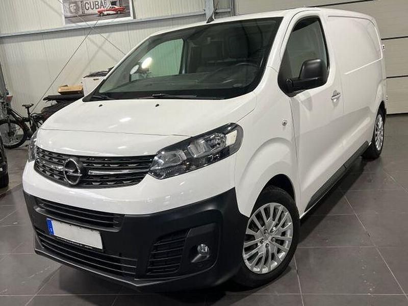 Weiß Gebraucht 2020 Opel Vivaro Van | 15.995 € (Guter Preis) - Bild 1/4