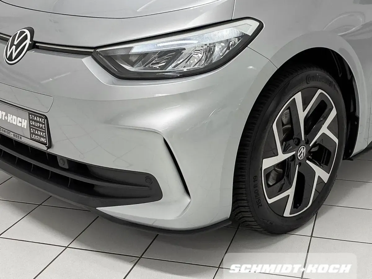 Gebraucht VW ID.3 Pro 150 kW (204 PS) 2024 Scale silver (silber) Kleinwagen