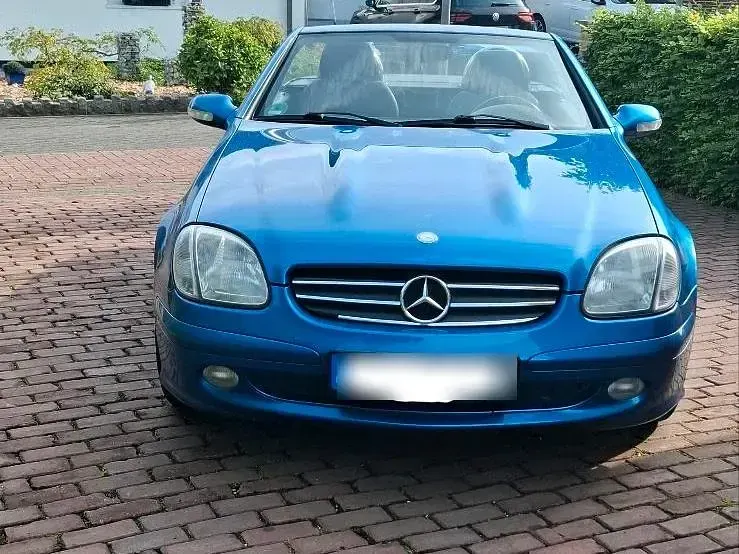 Gebraucht Mercedes SLK230 197 PS (144 kW) 2002 Blau Cabrio