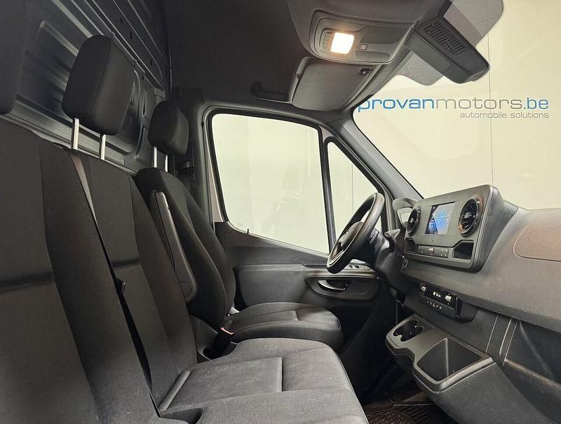 Gebraucht Mercedes Sprinter 150 PS (110 kW) 2021 Grau Van