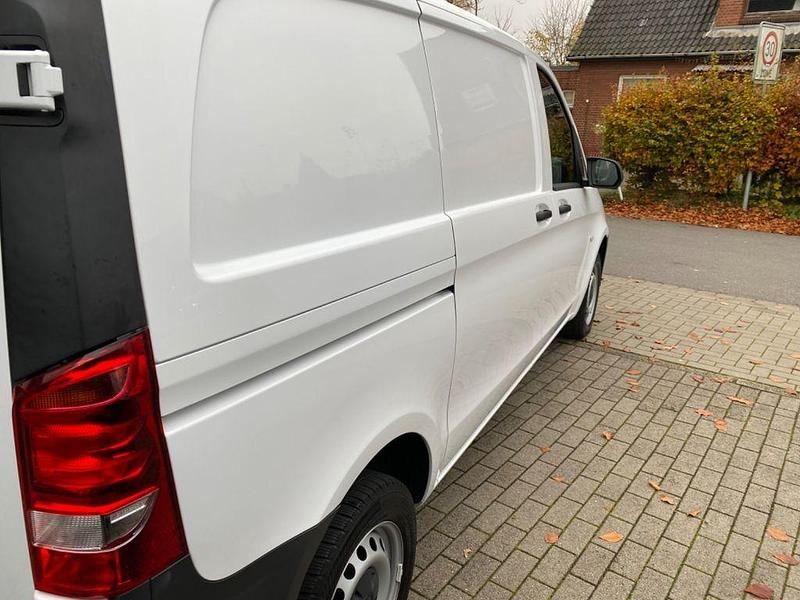 Gebraucht Mercedes Vito 136 PS (100 kW) 2022 Weiß Van