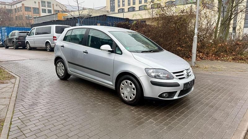 Gebraucht VW Golf IV Trendline 102 PS (75 kW) 2005 Silber Limousine