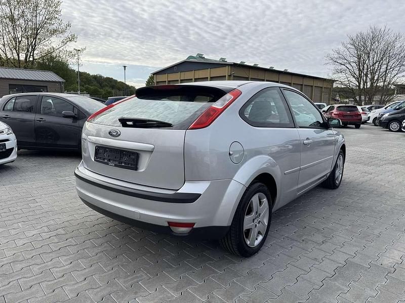 Usata Ford Focus Style 101 CV (74 kW) 2007 Argento Berlina