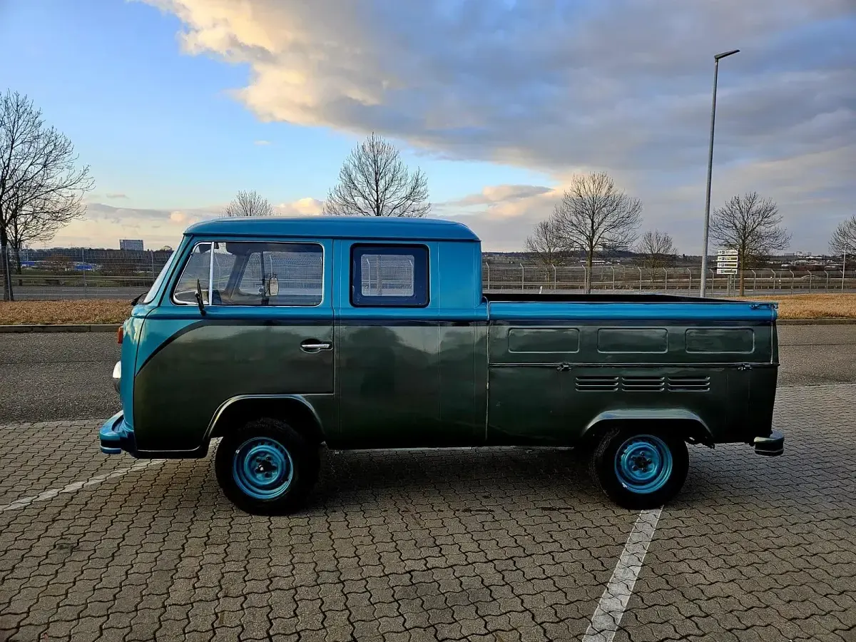 Gebraucht VW T2 50 PS (36 kW) 1979 Andere farben Van