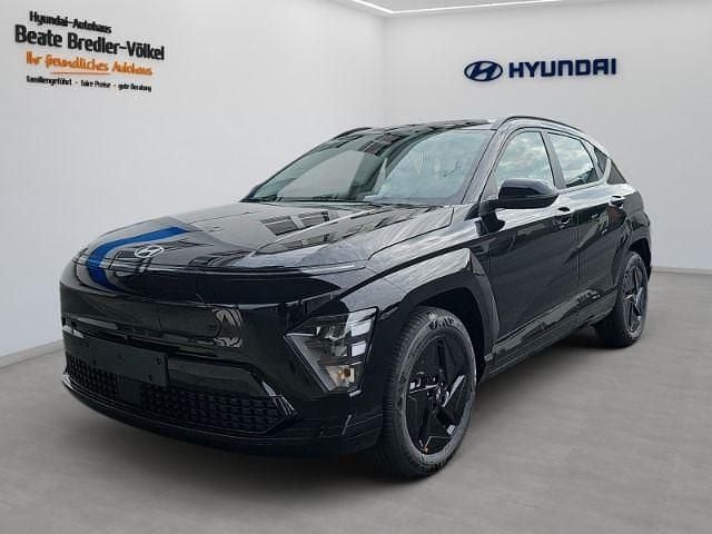 Abyss black / mic Neu 2025 Hyundai Kona Select SUV | 34.940 € (Fairer Preis) - Bild 1/4
