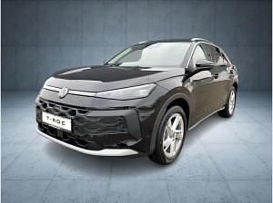 Neu VW T-Roc Style 116 PS (85 kW) 2025 Schwarz (grenadillschwarz metallic) SUV