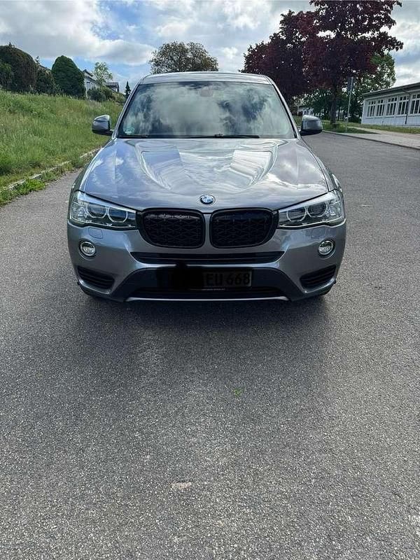 Grau Gebraucht 2016 BMW X3 Advantage SUV | 24.000 € (Etwas zu teuer) - Bild 1/4