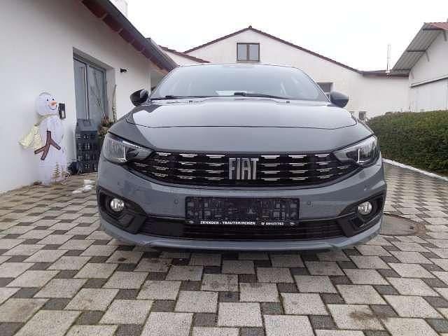 Grau Gebraucht 2021 Fiat Tipo Sport Kleinwagen | 13.400 € (Fairer Preis) - Bild 1/4