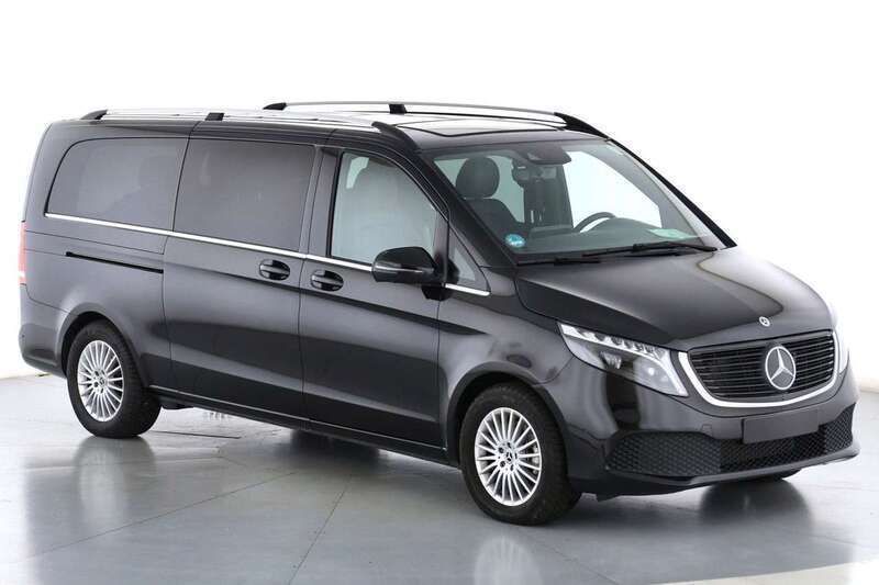 Obsidianschwarz metallic Gebraucht 2024 Mercedes EQV300 Avantgarde Van / Kleinbus | 57.490 € (Etwas zu teuer) - Bild 1/4